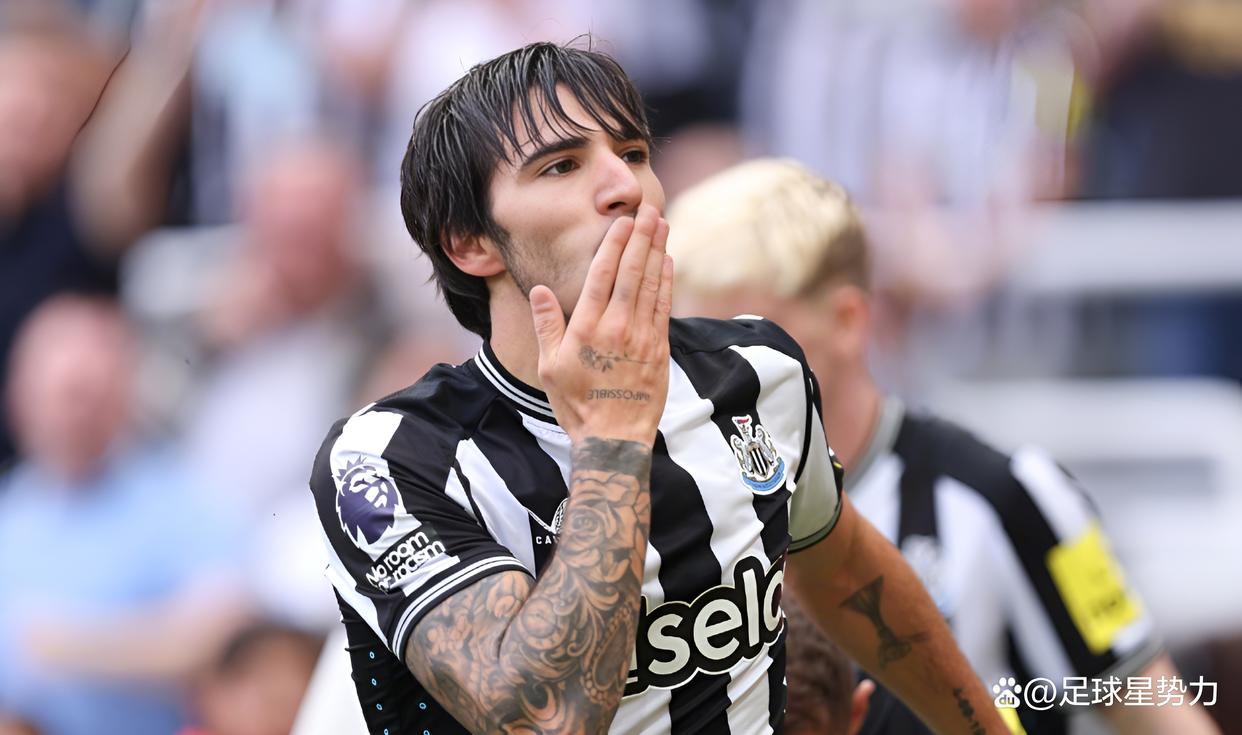 冲刺阶段法甲传出新动向，纽卡斯尔主帅复盘，管理层表态：媒体盛赞，赛季目标并未改变的简单介绍